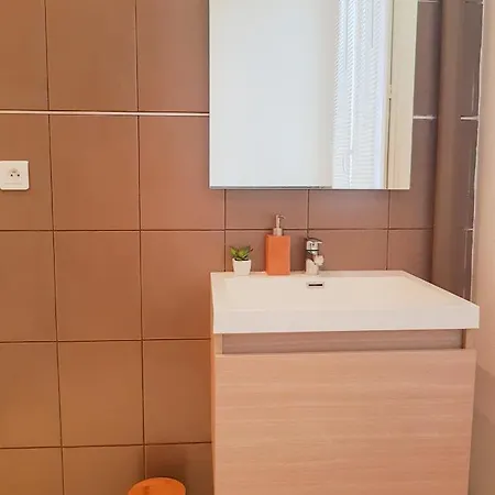 Lpah Halte Weekend Apartment *